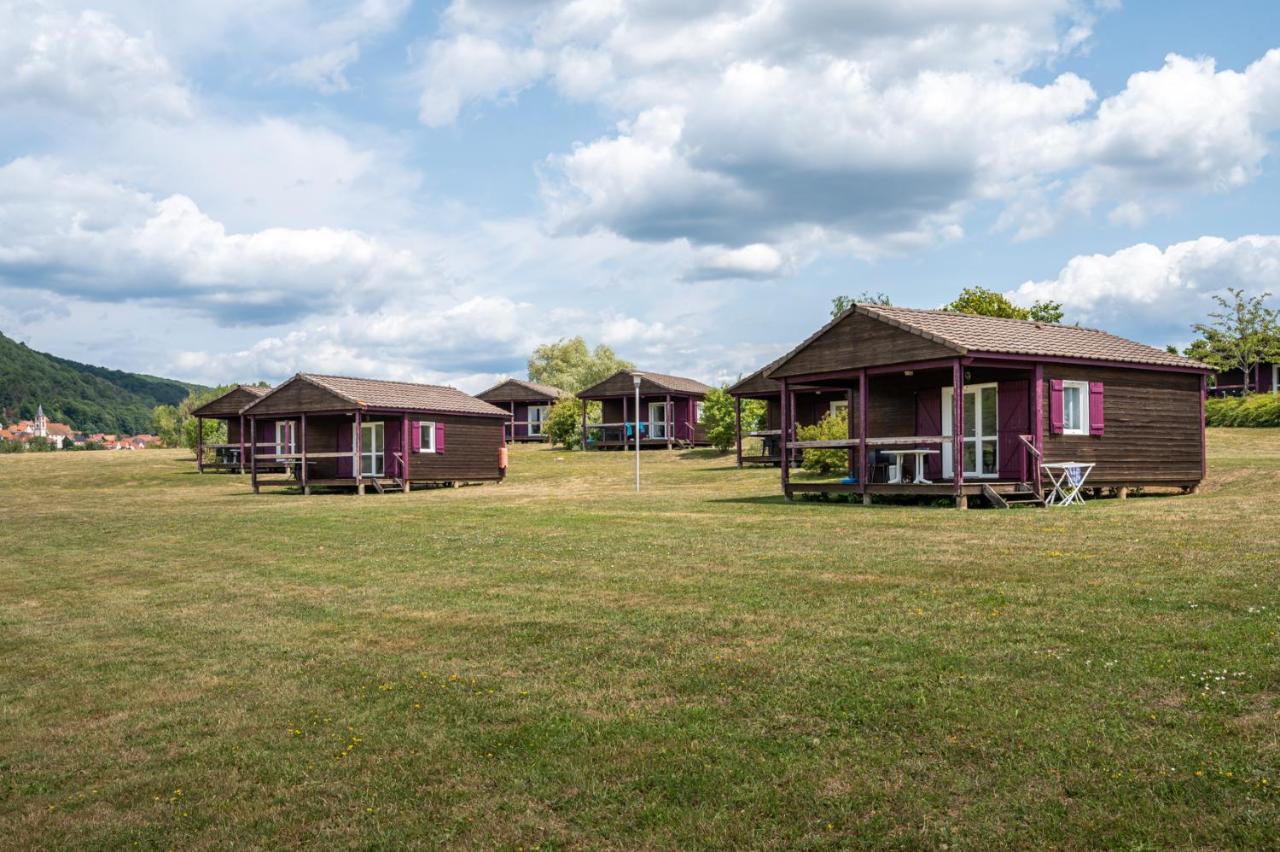 Camping Les Vosges Du Nord Oberbronn Exterior foto