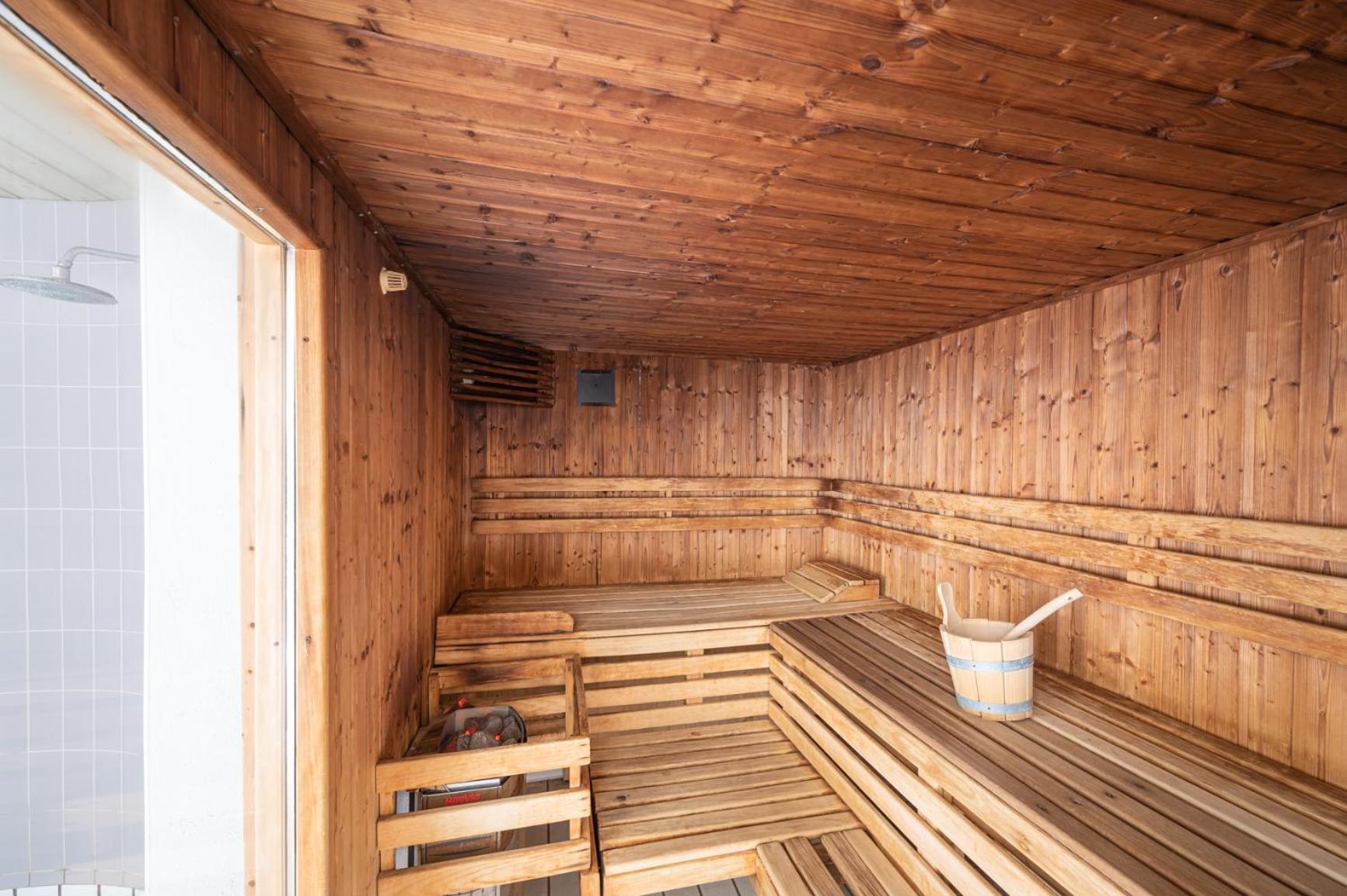 Camping Les Vosges Du Nord Oberbronn Exterior foto